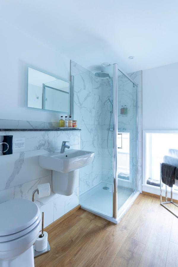 Apartment 6 At Number 8: City Centre, 1 Bedroom, Sofa Bed In Lounge Canterbury Exterior foto